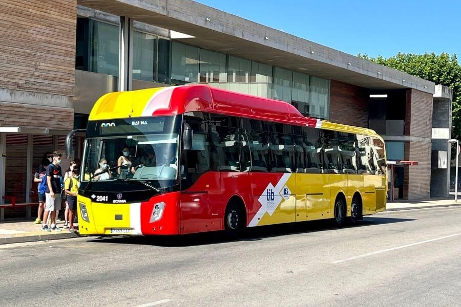 How to take the TIB bus in Mallorca