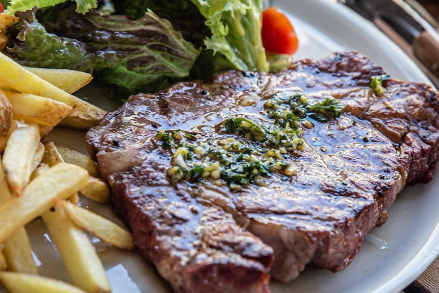 steak olive tree restaurant mallorca