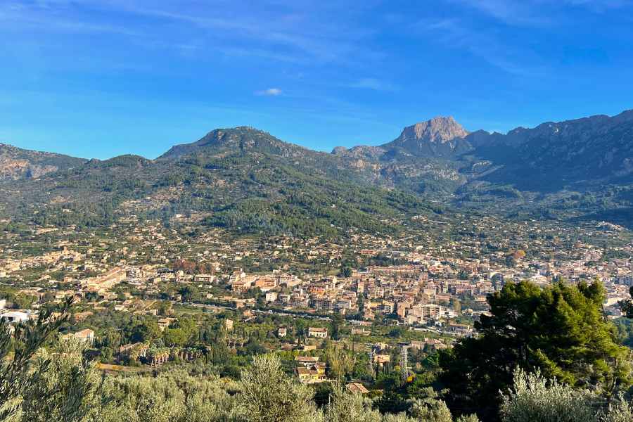 An Easy Hike in Soller, Malloca